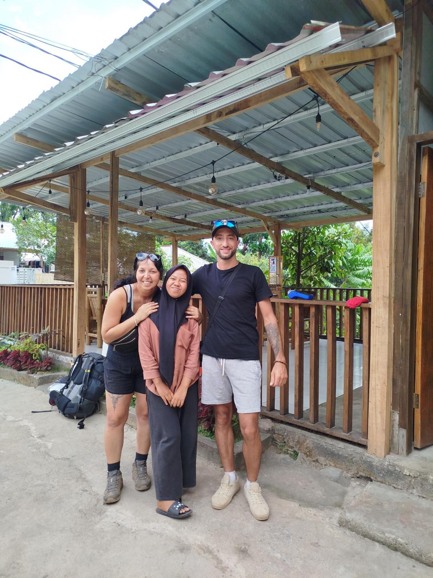 Tatasya Homestay Senaru Exteriér fotografie